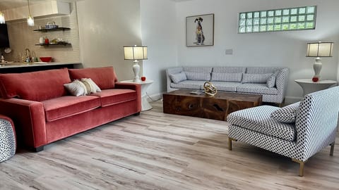 Hutchinson Island Beach House Sleep 6 Beach Access image 3