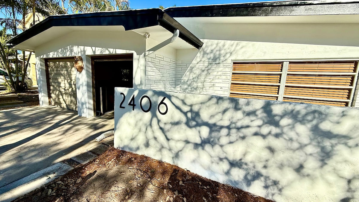 Hutchinson Island Beach House Sleep 6 Beach Access image 1