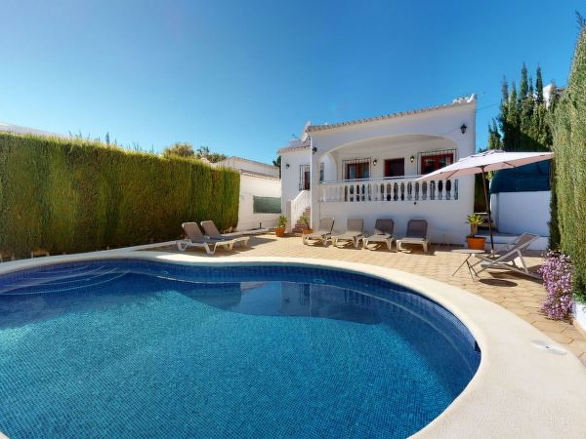 Villa Limoneros