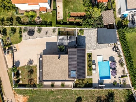 Villa Miranda with pool