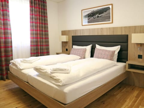Pradas Resort Brigels, (Breil/Brigels), 65055B