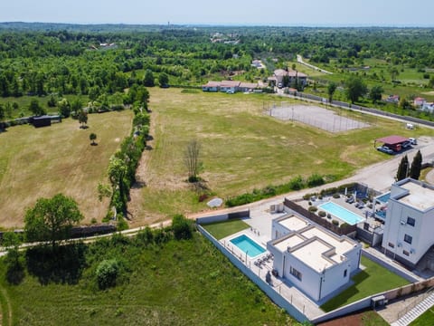 Villa Leny
