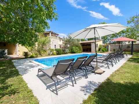 Villa Ive