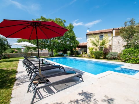 Villa Ive
