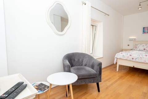 Apartments Old Town Retreat - Unit 378681-13