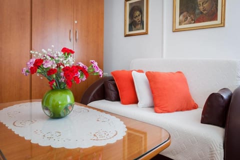 Apartments Old Town Retreat - Unit 378682-13