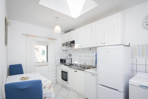 Apartments Old Town Retreat - Unit 378682-13