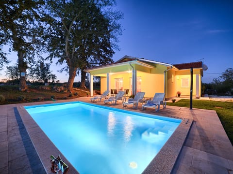 Villa Paradiso
