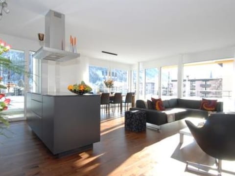 Am Sportweg 10 Appartement/Fewo, Dusche oder Bad, WC 5½-Zimmerwohnung
