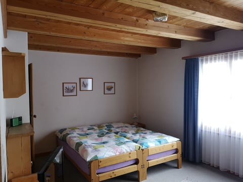 Bolgenstrasse 12 Appartement/Fewo, Dusche oder Bad, WC 1-Zimmerwohnung