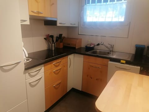 Talstrasse 22 App 34 Appartement/Fewo, Dusche oder Bad, WC 2½-Zimmerwohnung