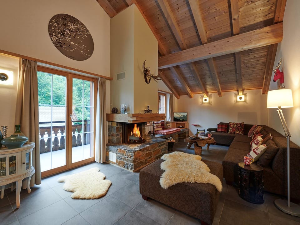 Haus Rätia App 17 Appartement/Fewo, Dusche oder Bad, WC 4½-Zimmerwohnung - Klosters-Serneus