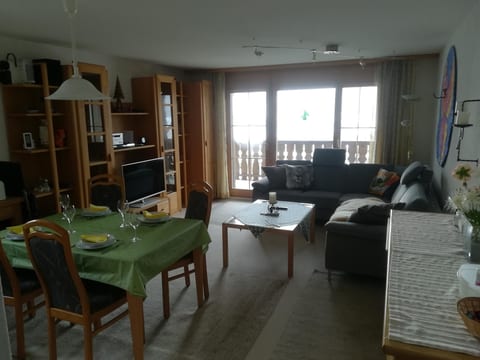 Efeu 201 Appartement/Fewo, Dusche oder Bad, WC 3½-Zimmerwohnung