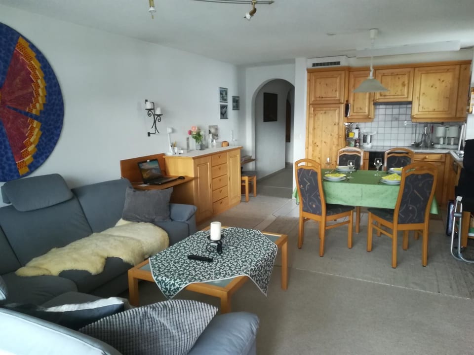 Efeu 201 Appartement/Fewo, Dusche oder Bad, WC 3½-Zimmerwohnung - Davos