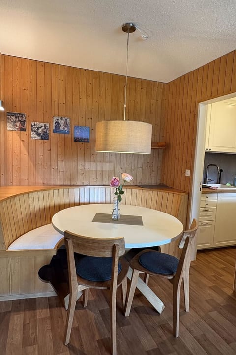 Golfblick 5 Appartement/Fewo, Dusche oder Bad, WC 2½-Zimmerwohnung