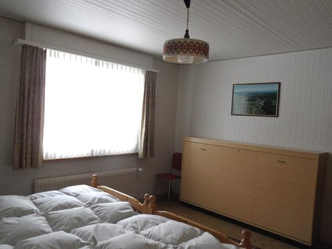 Chesa Nova 13 Appartement/Fewo, Dusche oder Bad, WC 2 1/2-Zimmerwohnung