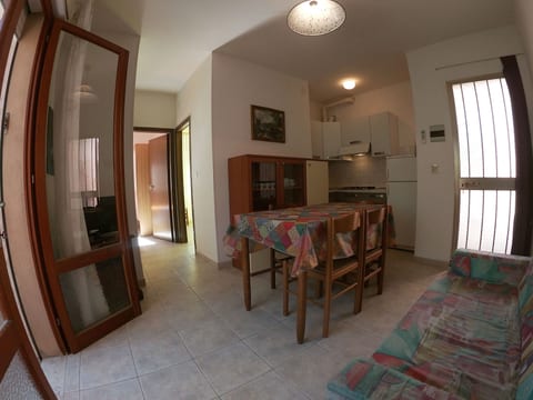 Wohnung im ersten Stock in der Nähe des Meeres u
