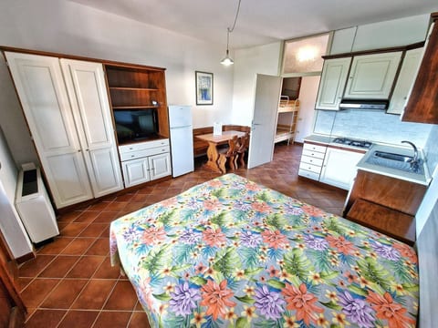 Bilo Letto Matrim, Etagenbett im Schlafzimmer