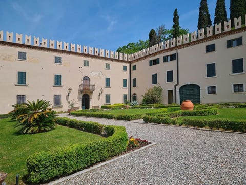Al Castello - Elegante Residenz mit Schwimmbad