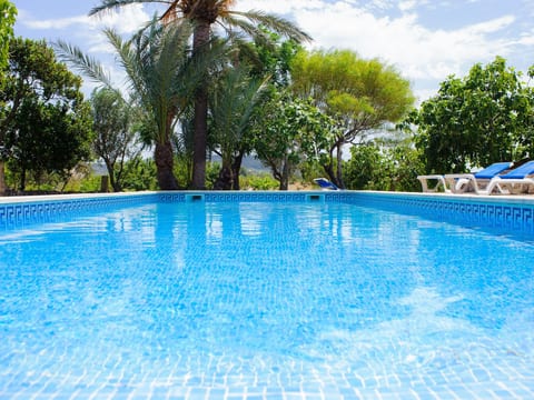 Moli den Cavea