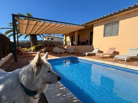 Villa Tramuntana in l'Estartit mit privatem Pool