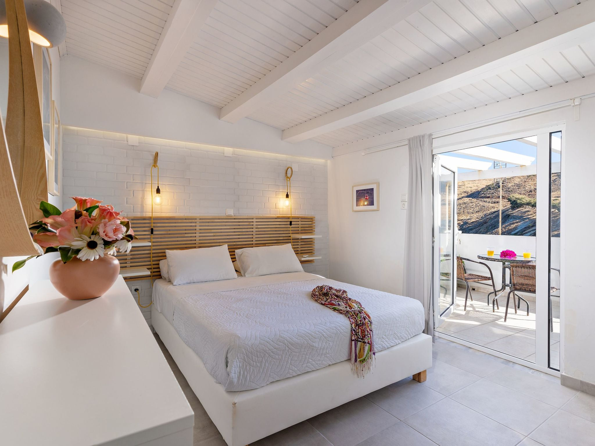 mit Doppelbett und einer Dachterrasse