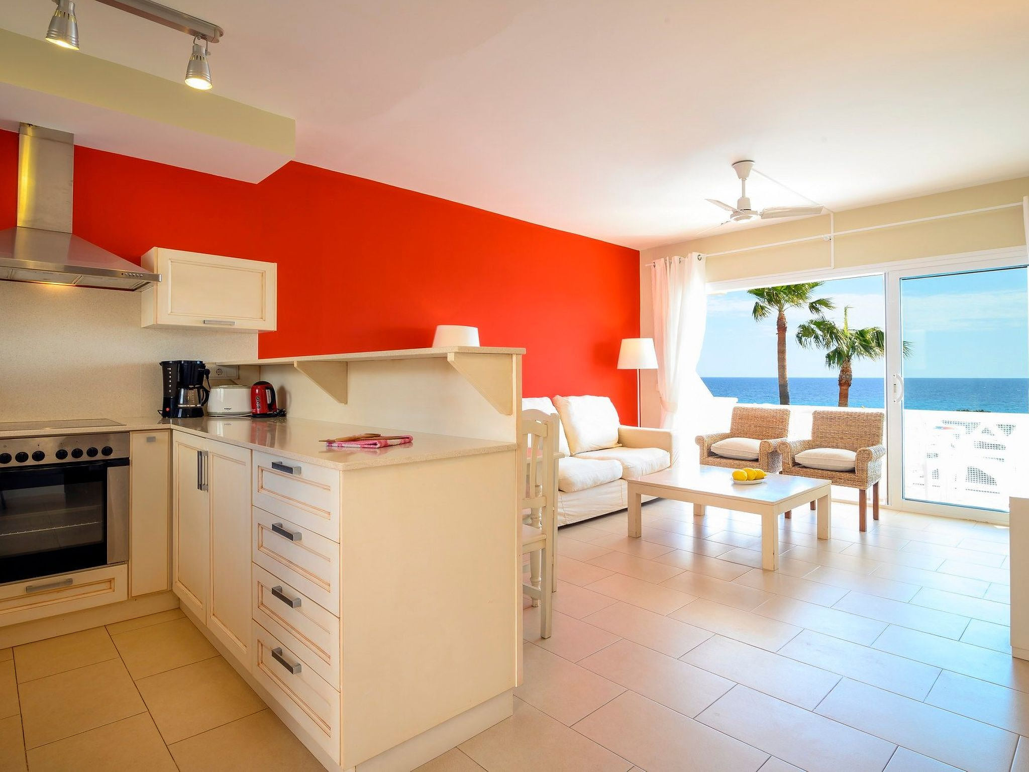 Wohnung mit gemeinsamem Pool und Meerblick