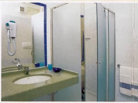 Moderne Wohnung in Cattolica und Meerblick