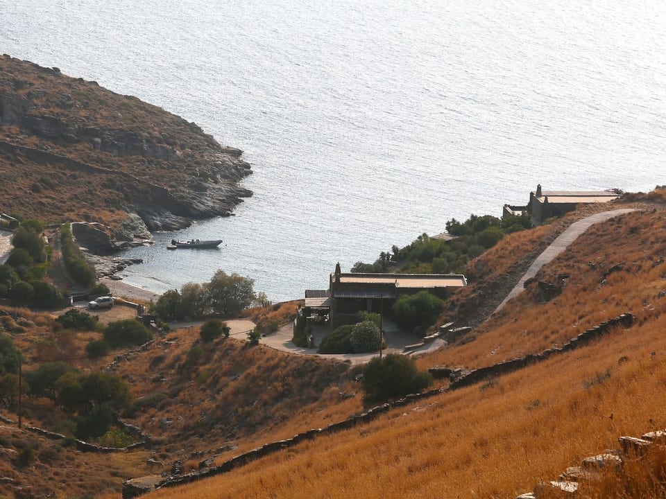 Appartamento a Kea con parcheggio all'aperto e vista sul tramonto