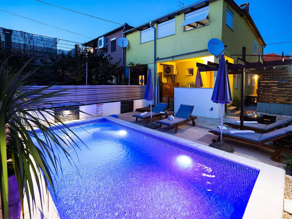 Wohnung Rustica mit exklusiver Nutzung des Pool - Zadar