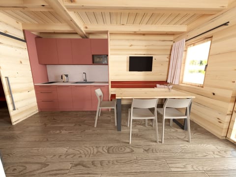 Kitchen / Dining Room