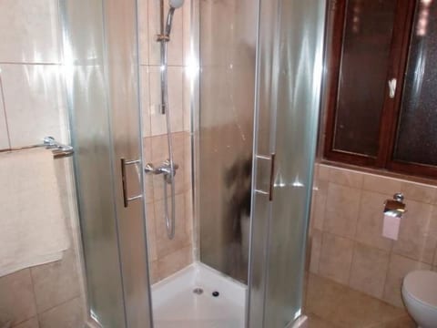Große Ferienwohnung in Novigrad mit Schönem Garten