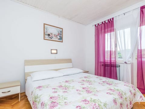 für 7 Personen ca. 120 m² in Supetarska Dra