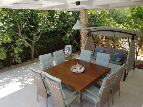 After All Wohnung mit Pool in Mandre, Pag