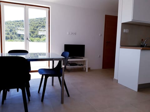 Modernes Apartment mit Meerblick in Strandnähe