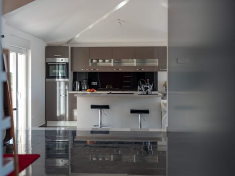 Moderne Ferienwohnung mit Gartennutzung, einem g
