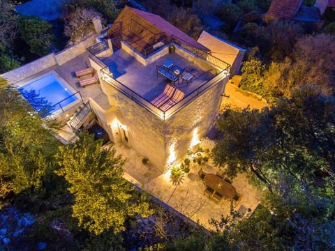 in Makarska mit privatem Pool und außergewöhnlic