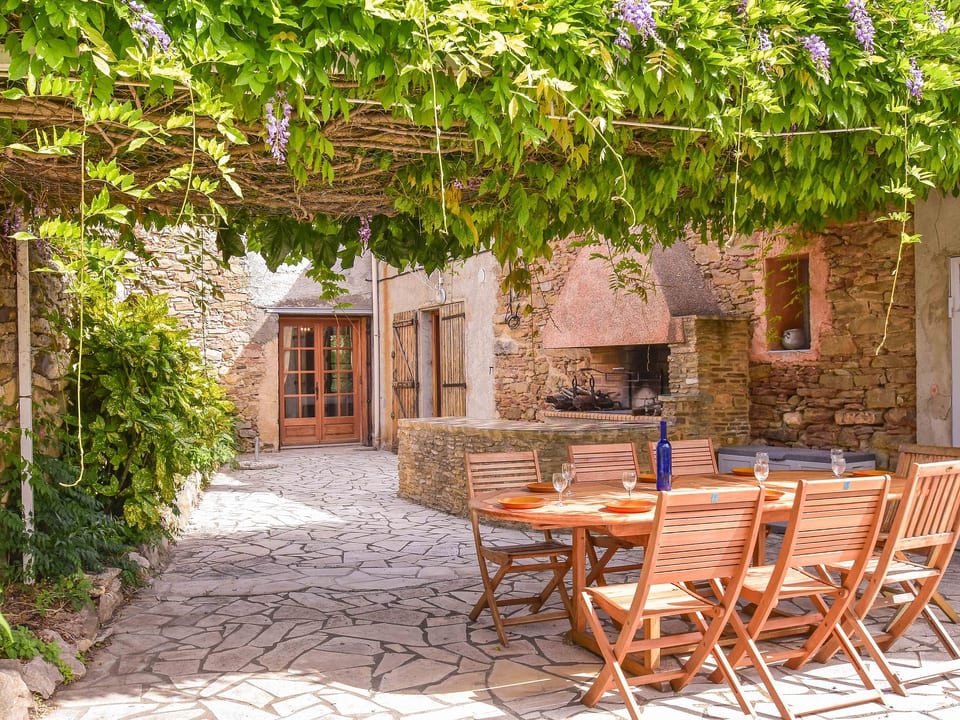 Charmantes Natursteinhaus mit Pool - Cesseras