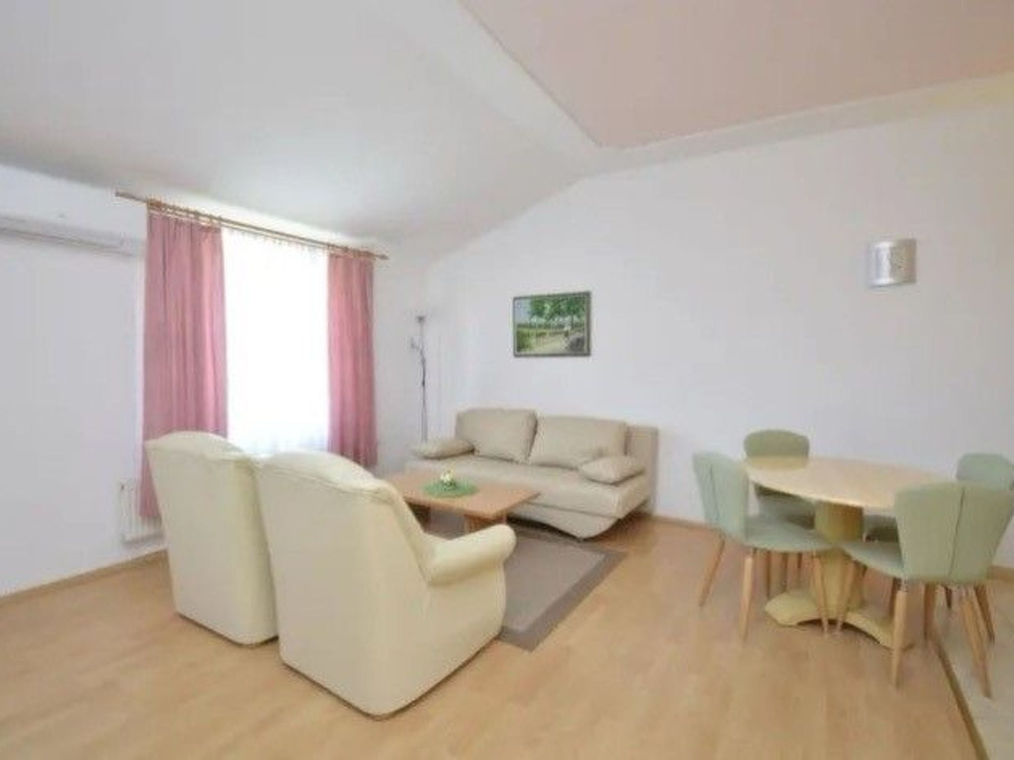 Ein Apartment im Ferienhaus Zweirosen