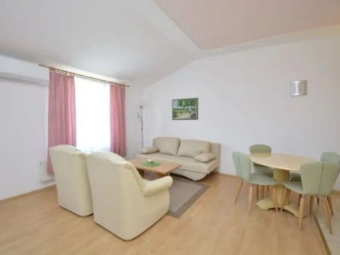 Ein Apartment im Ferienhaus Zweirosen