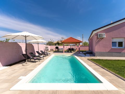 Villa Lilly