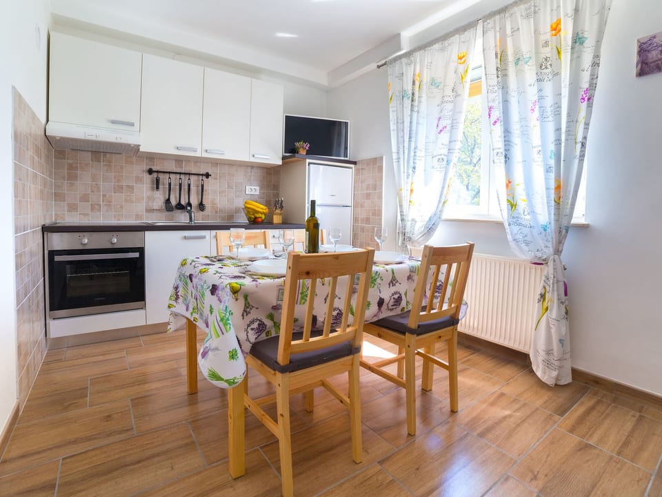 Apartment Raspolic no.1 - Opatija