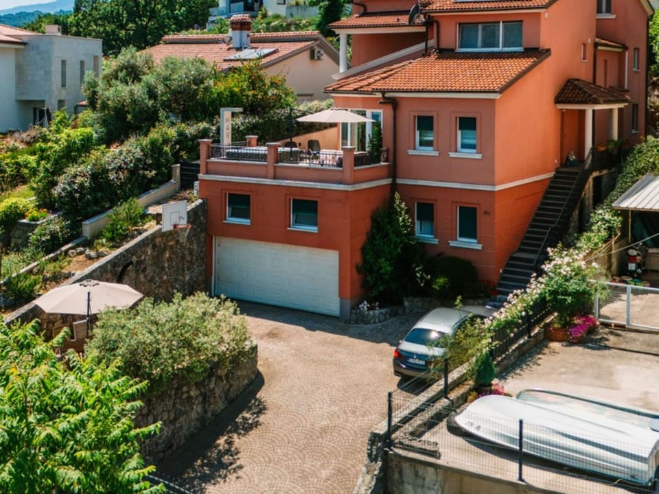 Wohnung mit Blick auf das Wasser - Pobri