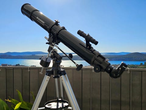 für 3 Personen und 1 Kind in Sibenik, Dalmatien
