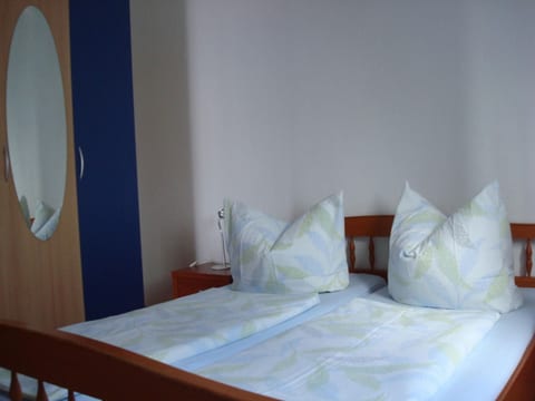 in Zečevo Rogozničko mit Großem Balkon
