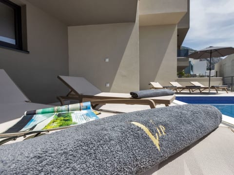 Villa Vip in Makarska mit beheiztem Pool und 4 Schafzimmern