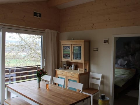 Chalet - Le Champ des Perches, (Berlincourt)