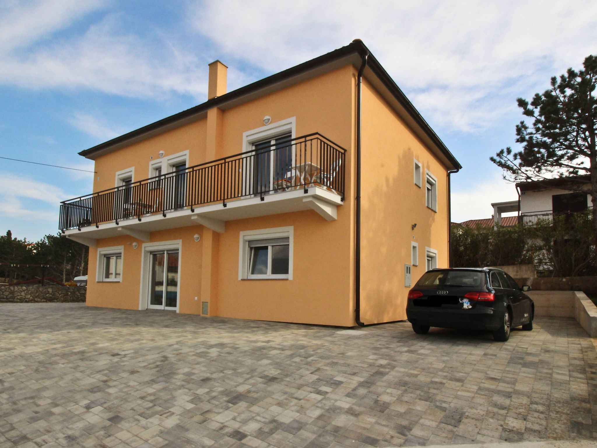 Apartments Ivo