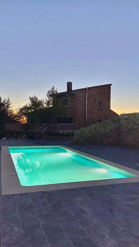 Villa privada con piscina + barbacoa