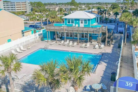 Relaxing Panama City Home- Beaches I Pools I Resort